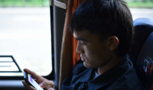 Hadapi Seri Ketiga Liga 1, Persib Bandung Boyong 25 Pemain ke Yogyakarta Pemain belakang Persib Bandung Zalnando bersama tim bertolak ke Yogyakarta. (HO/Persib.co.id)