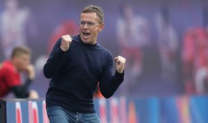 Arsip - Manajer sementara Manchester United (MU) Ralf Rangnick saat masih melatih Leipzig pada laga melawan SC Freiburg di Leipzig, Jerman, 27 April 2019. (AFP/RONNY HARTMANN)