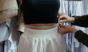 Tips Menghilangkan Lemak di Perut Ilustrasi lemak perut. (Istimewa)