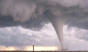 Diterjang Tornado, Ratusan Orang Tewas Di 6 Negara Bagian AS tornado