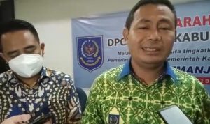 Ketua Apdesi cianjur
