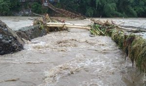 Jembatan Gantung Putus, Bupati Cianjur Mengaku Sudah Perintahkan Perbaikan jembatan putus