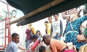Mesin Kapal mati, 43 Penumpang Terombang Ambing Di Tengah Laut kapal mati
