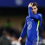 Ekspresi kecewa penyerang sayap Chelsea Mason Mount setelah timnya ditahan imbang Everton dalam laga lanjutan Liga Inggris di Stadion Stamford Bridge, London, Inggris, Kamis (16/12/2021) waktu setempat. (ANTARA/REUTERS/David Klein)