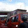 Kondisi antrean kendaraan yang terjebak macet dengan adanya Fly Over Padalarang yang baru saja diresmikan
