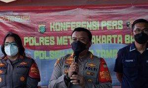 Kapolsek Metro Taman Sari AKBP Iver Son Manossoh saat ditemui di Jakarta Barat, Senin (13/12/2021). (ANTARA/Walda)