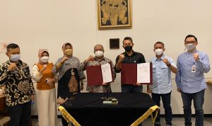 bank bjb Salurkan 172 Ribu BLT untuk Kemiskinan Ekstrem di Jabar 2021 bank bjb Salurkan 172 Ribu BLT untuk Kemiskinan Ekstrem di Jabar 2021
