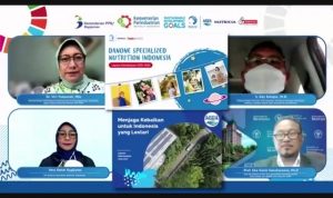 Penyampaian laporan berkelanjutan Danone Indonesia kepada pihak pemerintah untuk menyelaraskan program sosial