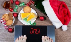 Ilustrasi berat badan meningkat selama perayaan Natal (ANTARA/Shutterstock)