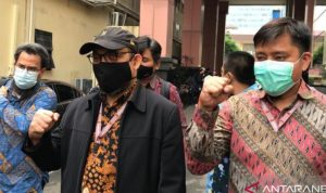 Eks penyidik KPK Novel Baswedan usai mengikuti uji kompetensi sebagai ASN Polri di Mabes Polri, Jakarta Selatan, Selasa (7/12/2021). ANTARA/Laily Rahmawaty
