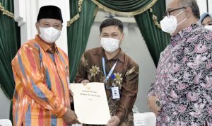 Wakil Gubernur Jabar Uu Ruzhanul Ulum ketika memperingati hari Penyandang disabilitas