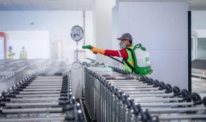 Petugas melakukan sterilisasi pada fasilitas di Bandara Soekarno Hatta di Tangerang, Banten. ANTARA/HO-AP II.