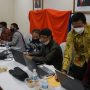 Sosialisasi pembuatan KTP dengan proses selama dua menit di KJRI Chicago, Minggu (5/12). (KJRI Chicago)