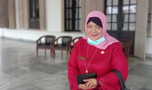 Elis Kusdinar S Pd, MM Pd, yang sebelumnya menjabat Kepala SLB Budi Utama Kota Cirebon. 