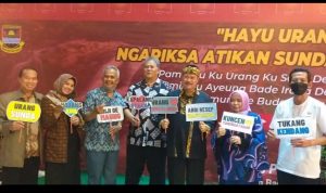 Pentingnya Kearifan Lokal Sebagai Salah Satu Unsur Pendidikan Pentingnya Kearifan Lokal Sebagai Salah Satu Unsur Pendidikan