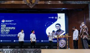 Menteri Pariwisata dan Ekonomi Kreatif Sandiaga Uno saat menghadiri Peringatan Hari Korupsi Sedunia (Hakordia) Tahun 2021 di Balairung Soesilo Soedarman, Jakarta, Senin (13/12). ANTARA/HO-Kemenparekraf