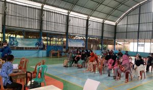 Polres Cimahi Gelar Vaksin Presisi di Kecamatan Gunung Halu Dok. Kegiatan Vaksin Presisi Polres Cimahi di Kantor Desa Tamanjaya, Kecamatan Gunung Halu, KBB. Foto: Prajab.