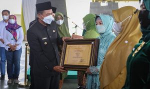 Bupati Bandung: Perempuan Juga SDM yang Memiliki Potensi Bupati Bandung, Dadang Supriatna.