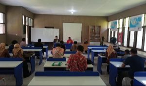 SMPN 1 Cipongkor Lakukan Evaluasi Semester Ganjil, Begini Tanggapan Para Guru