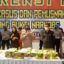 Konferensi pers terkait pengungkapan kasus Sindikat Narkoba Lintas Provinsi di Mapolda Jabar. (Foto: Sandi Nugraha/Jabar Ekspres)