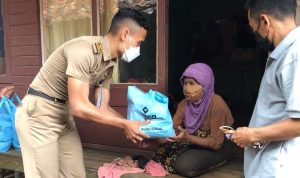 Desa Nanggeleng Adakan Bakti Sosial Bertajuk "Tebar Sembako"