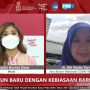 Tangkapan layar Juru Bicara Vaksinasi COVID-19 Kementerian Kesehatan RI Siti Nadia Tarmizi (kanan) bersama moderator (kiri) dalam Dialog Produktif Selasa Utama bertajuk “Mulai Tahun Baru Dengan Kebiasaan Baru” yang diikuti secara daring di Jakarta, Selasa (28/12/2021). (ANTARA/Hreeloita Dharma Shanti)