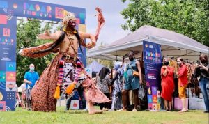 Suasana Pasar Indonesia yang digelar KBRI Pretoria di Hazel Food Market, Pretoria, Afrika Selatan pada Sabtu (4/12/2021). (ANTARA/HO-KBRI Pretoria)