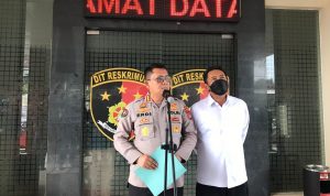 Viral Anggota Kepolisian Sambangi Rumah Habib Bahar, Polda Jabar Beri Klarifikasi
