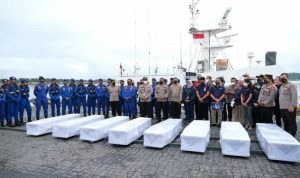 KJRI Pulangkan Delapan Jenazah WNI Korban Kapal Karam di Malaysia Delapan Jenazah WNI korban kapal karam di Johor Malaysia, yang siap dipulangkan ke Indonesia. (foto:HO. KJRI Johor Bahru)