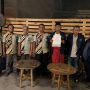 Pengurus Cabang (PC) Muhammadiyah Karawang Barat menunjukkan surat laporan Polisi terhadap ketua PD Muhammadiyah Karawang.