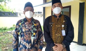 Masalah Septic Tank Dinilai Jadi Pemicu ODF di Kalibaru Lurah Kalibaru, Indra Cahyadi (kanan), ist.