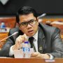 Anggota Komisi III DPR RI Fraksi PDIP Arteria Dahlan memuji kerja-kerja KPK di bawah komando Firli Bahuri dalam memberantas dan mencegah praktik korupsi di Indonesia. Menurut Arteria, Firli Cs tetap kuat meski banyak diterpa kritik. (dok DPR RI)