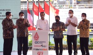 Pemerintah Wujudkan Hiirisasi Industri dengan Lakukan Ekspor Smelter Grade Alumunia Hilirisasi Industri diwujudkan pemerintah dengan Lakukan Ekspor perdana Bauksit olahan dalam bentuk Smelter Grade Alumunia