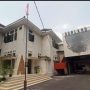 Kafe Garland Social House yang bergaya Rustic hadi di Kota Bandung