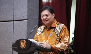 Menko Airlangga Hartarto mendapatkan kepercayaan responden dengan elektabilitas tertinggi dalam survey CNN