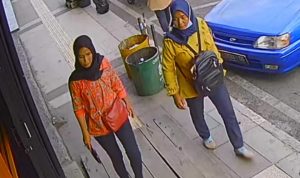 Tiga Orang Wanita yang melakukan penipuan tertangkap CCTV