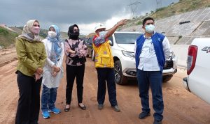 Wakil Ketua DPRD Jabar Ineu Purwadewi dan Pimpinan Komisi IV meninjau Proyek tol Cisumdawu