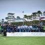 FOTO BERSAMA: Seluruh anggota skuad Persib Bandung berfoto bersama pada sesi latihan perdana di FINNS Recreation Club Bali. (PERSIB.co.id/Amandeep Rohimah)