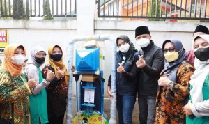 Dok. Hengky Kurniawan hadir dalam peresmian Posyandu Anggrek Merah di Kecamatan Cililin, Kabupaten Bandung Barat.