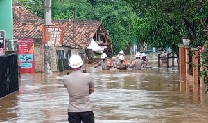 Waspada Hadapi Puncak Musim Hujan, Ini Kesiapsiagaan BPBD Kabupaten Sumedang