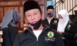 Tenaga Kerja Kontrak di KBB Capai 3.655, Diduga Banyak Titipan Tim Sukses Ketua Paguyuban Pejuang Peduli Pembangunan Kabupaten Bandung Barat (P4KBB) Yakub Anwar Lewi ketika membicarakan Pemerintah Kabupaten Bandung Barat (KBB) berencana akan memangkas Tenaga Kerja Kontrak (TKK) di lingkungan Pemerintah KBB.
