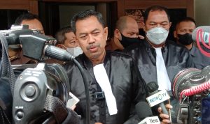 JPU Tetap Tuntut Herry Wirawan Hukuman Mati, Ditambah... JPU Akan Tetap Tuntut Herry Wirawan Hukuman Mati