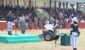 Pelaksanaan upacara penutupan Latihan Dasar Kedisiplinan dan Kepemimpinan (LDKK) yang dipimpin langsung Rektor Unjani sebagai inspektur upacara, Minggu (30/1).