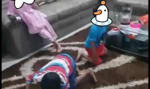Ayah Tidak Jelas, Ibu Kabur, Empat Anak Terlantar Di Cirebon Tangkapan layar video empat anak terlantar di Cirebon yang ditinggalkan kedua orangtuanya.
