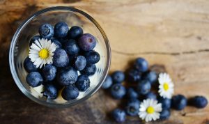 Blueberry termasuk makanan lezat untuk tingkatkan daya ingat. (Ilustrasi: Pixabay)