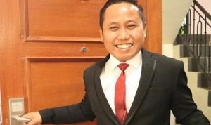 Sempat Dukung Aksi Pencopotan Baliho Habib Rizieq, Narji Minta Maaf Komedian Sunarji Riski Radifan alias Narji yang baru bergabung dengan Partai Keadilan Sejahtera (PKS) menyampaikan permohonan maaf kepada masyarakat atas sikap politiknya sebelum gabung ke partai berlogo bulan sabit kembar. (Instagram/diyanarji)