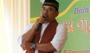 Lurah Serua, Sanudin akan menggalakkan fogging untuk mencegah warga terinfeksi DBD. ist