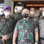 Satu buah mobil yang diketahui merupakan rombongan Jendral Dudung kecelakaan di ruas jalan Trans Papua pada Selasa (12/4/2022).