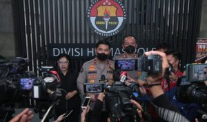 Karo Penmas Divisi Humas Polri, Brigjen Pol Ahmad Ramadhan. Memaparkan soal kasus dugaan korupsi lahan rusun. (Dok Humas Polri).