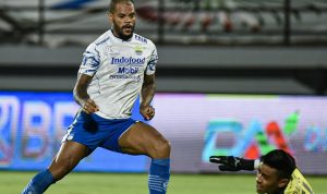 Meski Menang Melawan PSM, Persib Belum Maksimal